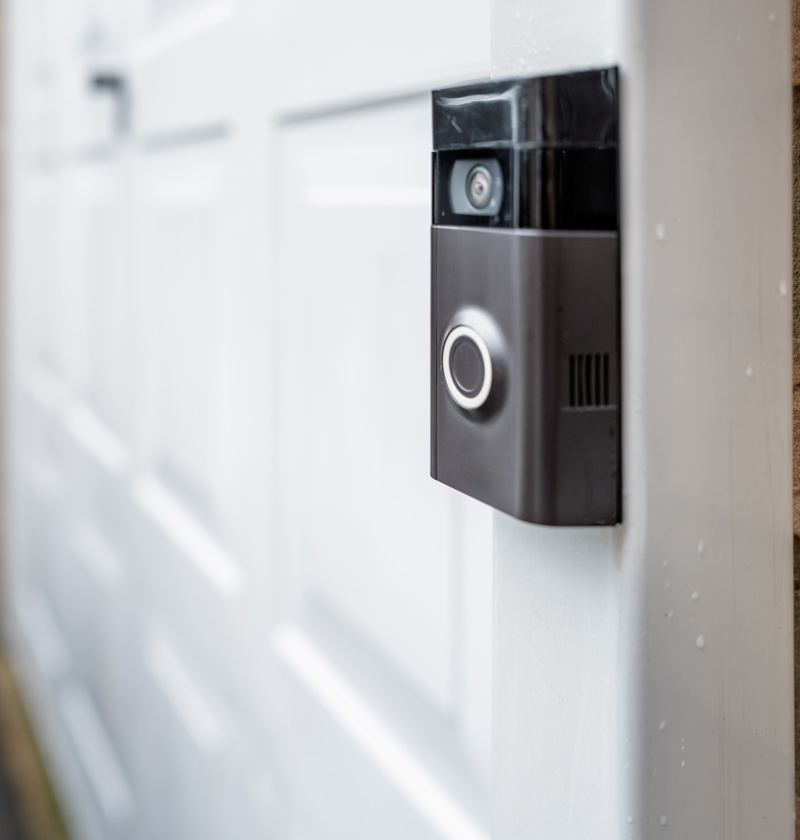 Smart doorbells offer extra peace of mind for carers and their elderly relatives alike. Whether you’re looking for easy installation, advanced motion detection, or compatibility with Apple or Alexa, this guide compares five popular models to help you choose the right one.